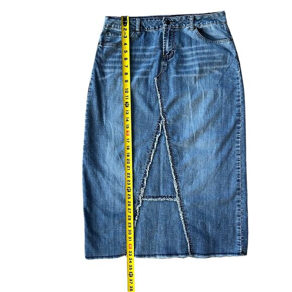 Vintage Denim Maxi Skirt Baccini Womens 12 Distressed Boho Festival 90s Y2K - Picture 12 of 13